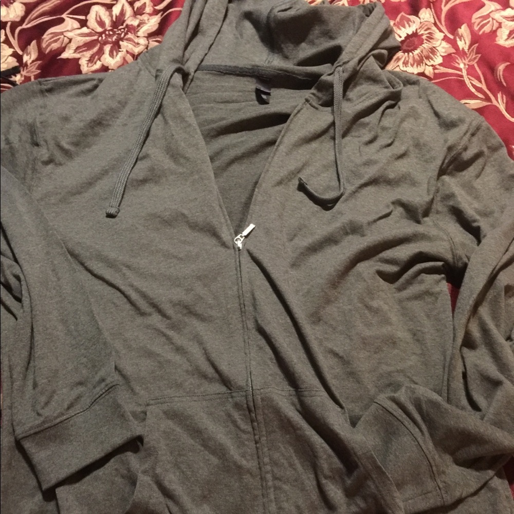Men’s zip up sweater